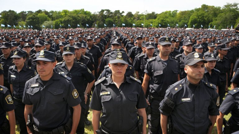 Triaca niega la sindicalización policial