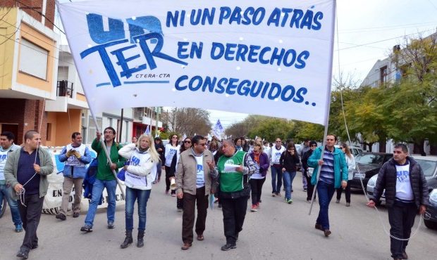 Docentes rionegrinos lanzan otro paro de 48 horas