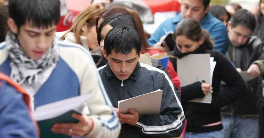 La demanda de puestos de primer empleo creció 77% en enero