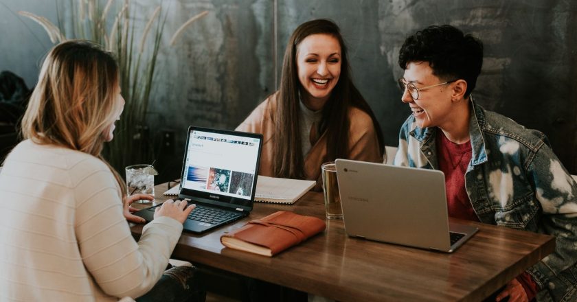 La Generación de Cristal y un cambio de paradigma respecto de la relación con el trabajo: valores y carrera en el eje de la motivación