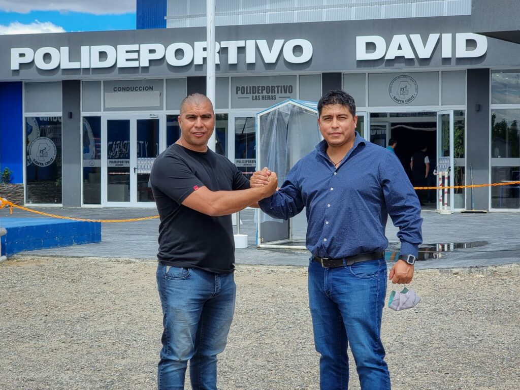 Rafael Güenchenen presentó su candidatura a Secretario General y se encamina para suceder a Claudio Vidal al frente del estratégico Sindicato de petroleros de Santa Cruz