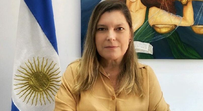 El 30 de junio despedirán al 80% de la planta de trabajadores del exMinisterio de Mujeres para «vaciar el área» y renunció  su titular Claudia Barcia