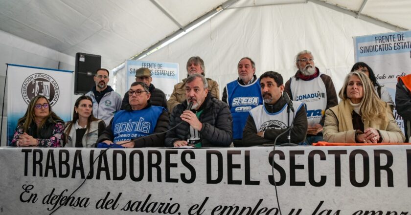 Estatales: ATE lanzó un acampe en Plaza de Mayo contra los despidos de Milei