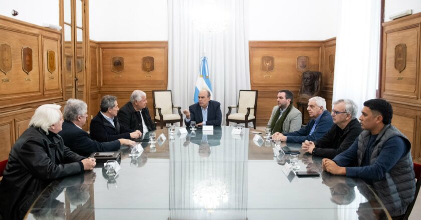 Los gremios de la Energía se diferenciaron de la CGT, se reunieron con Francos, y no cortan las discusiones con el Gobierno