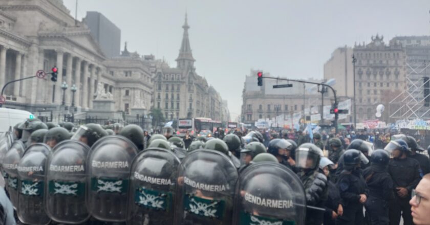 El Gobierno no quiere problemas con las fuerzas de seguridad y el personal penitenciario y les actualizó los sueldos para los meses de septiembre y octubre