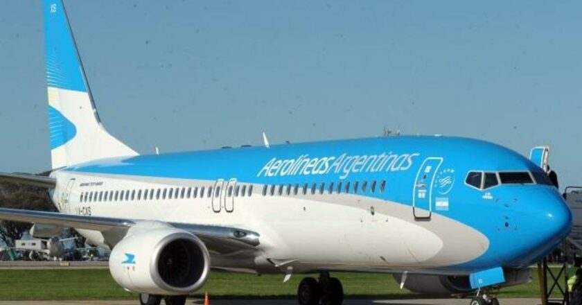 El Gobierno tensa al máximo, vuelve a hacer fracasar la paritaria en Aerolíneas Argentinas y empuja a los gremios a profundizar las protestas