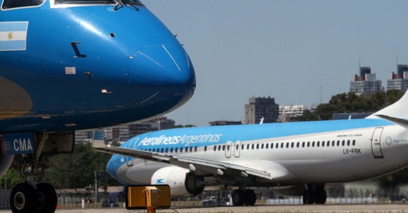 Diputados retoma el martes el debate de los proyectos de privatización de Aerolíneas Argentinas que promociona el Gobierno