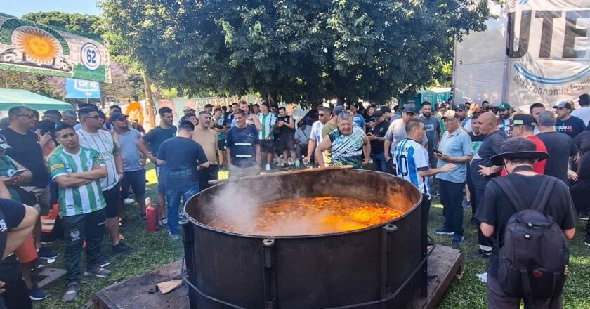 Las CTA le sumaron una Jornada Nacional de Protesta al paro de transporte: «No vamos a aceptar el castigo a los jubilados, la destrucción de la universidad ni la privatización de Aerolíneas»