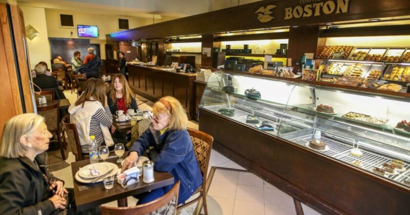 Mar del Plata: Con el cierre de Confiterías Boston tras 66 años, 40 trabajadores quedaron en la calle