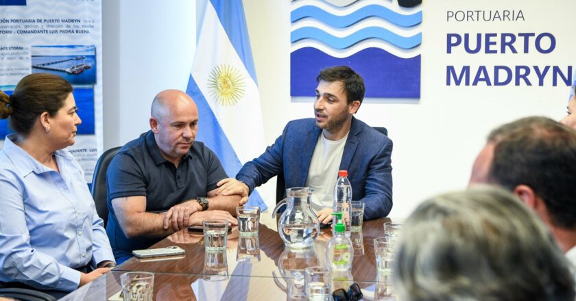 «Nacho» Torres se sube a la agenda libertaria y sale a hacer campaña con el despido de empleados estatales