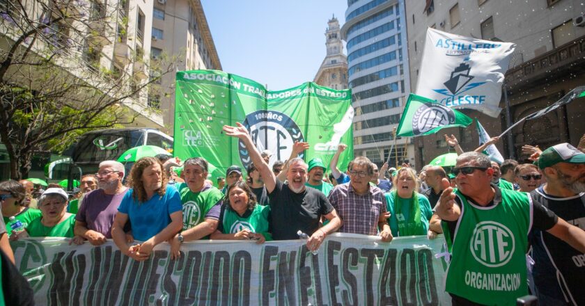 ATE convocó a nuevas protestas para este jueves y evalúa una nueva huelga general antes de fin de mes: «La última paritaria fue escandalosa»