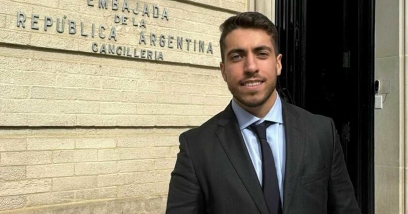 Jerónimo Moyano, hijo del líder camionero y dirigente de la juventud del sindicato, participa como «observador» en las elecciones de EE.UU.