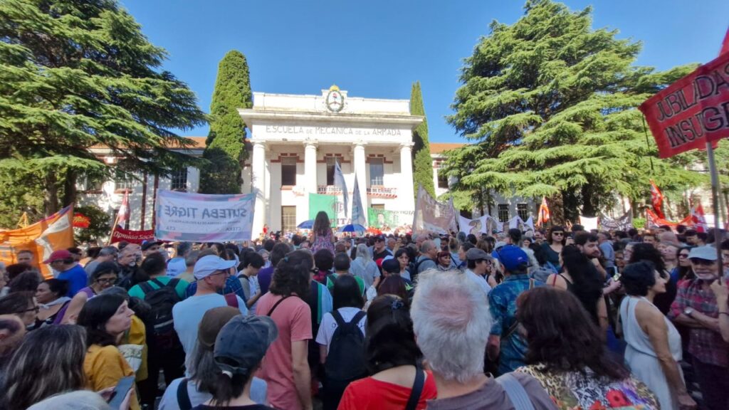 ATE resiste el cierre de la ex ESMA y declara estado de asamblea permanente en toda la Administración Pública