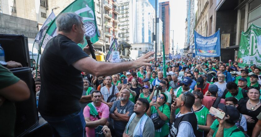 ATE se movilizó a Capital Humano y al PAMI por los despidos en el peor momento de Javier Milei