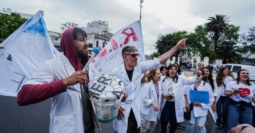 Más de 80 organizaciones se alistan para movilizar en defensa de la Salud Pública