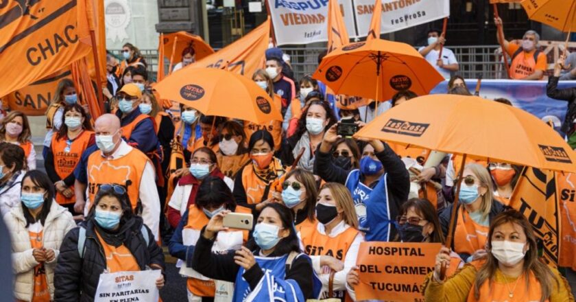 Trabajadores de hospitales llamaron a una jornada nacional de lucha por la crisis en la salud pública