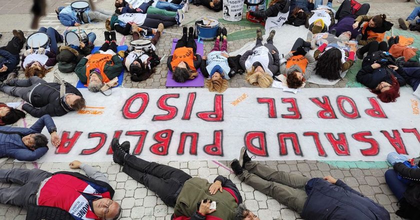 Más de 80 organizaciones preparan en el Hospital Garrahan una Marcha Nacional por la Salud Pública