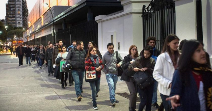 La desocupación en la Ciudad llegó a 10,7% y ya crece más rápido que a nivel país