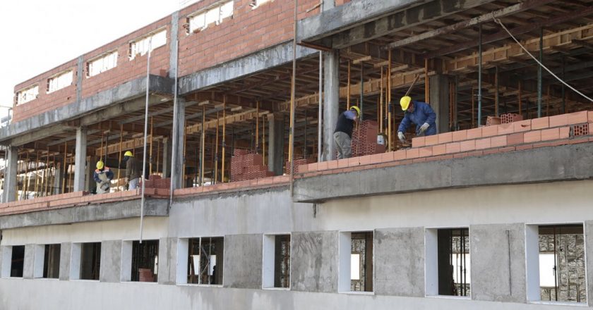 Sigue el desplome de empleos en la construcción que llega a su piso del último lustro